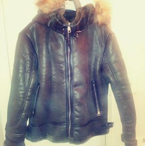 Firm price sherling coat